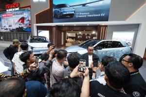 Hadirkan Ragam Mobil Keren dan Program Menarik, 12.000 Pengunjung Padati Booth BAIC di GIIAS 2026