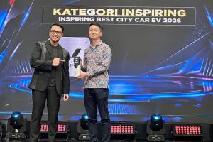 Inovatif dan Inspiratif, Wuling Aira ev Meraih Inspiring Best City Car EV di Ajang Indonesia Automotive Awards 2026