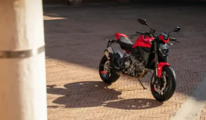 Gagah dan Ikonik! Ducati Monster Generasi Terbaru Sabet Red Dot Design Award 2026