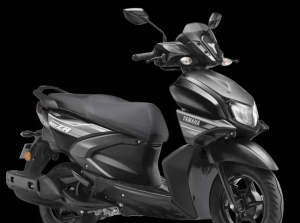 Skutik Urban Ringan dan Irit: Mengapa Yamaha RayZR 125 Fi Hybrid 2026 Layak Dilirik untuk Mobilitas Harian