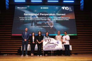 Merayakan 100 Tahun Wiper Bosch Berbagi Keselamatan Berkendara di Indonesia