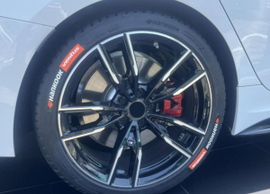 Hankook Ventus Evo: Ban Premium Ber-DNA Balap yang Bikin Sensasi Nyetir Makin Lengket dan Awet
