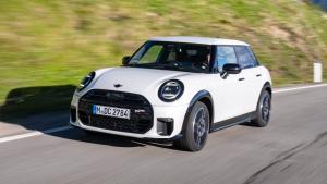 MINI Cooper S 5-Door Nanuq White Edition, Tampil Elegan Serba Putih