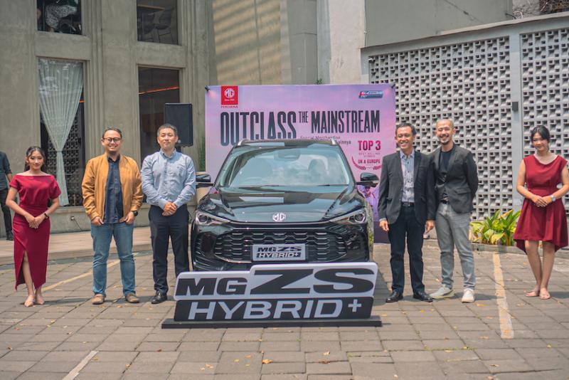 SUV MG ZS Hybrid+ resmi hadir di Jawa Timur