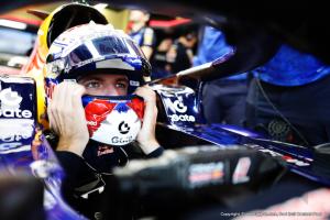 F1 2026 Azerbaijan: George Russell dan Charles Leclerc Front Row, Max Verstappen Dihadang Masalah Serius
