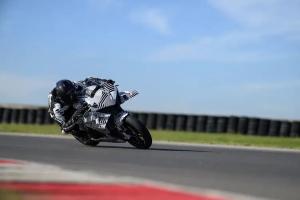 Top Speed-nya Sangar, Pembalap Muda Ducati dan Honda Menjajal Motor Cina Yang Disiapkan ke WSBK dan MotoGP