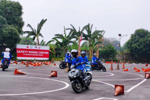 Asah Kompetensi Keselamatan Berkendara, Wahana Honda Bawa Guru dan Siswa Berlaga di Cari_Aman Academy Bootcamp